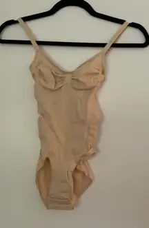 NWOT skims mid thigh sculpting bodysuit 