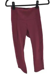 Lululemon Womens Body Con Crop Mesh Deep Rouge Red 4