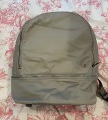 Lululemon Grey Backpack City Adventurer 20L