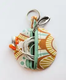 Punto Belle Go Geometric Eco Zip Ear Air Pod Accessory Case Coin Pouch Bag Charm
