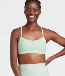 Women’s light support everyday soft strappy bra - all in motion