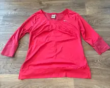 Nike Dri-FIT Pink Stretch Mesh Athletic Top Women’s Side Slit Workout - Small