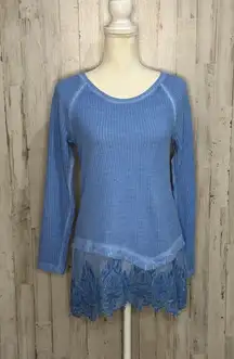Soft‎ Surroundings Women's XS Blue Waffle Knit Lace Hem Blouse