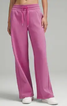 Scuba Mid-Rise Lululemon Wide-Leg Pants