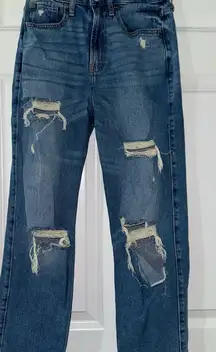 Hollister Ultra High Rise Vintage Straight Jeans W26 L27 Distressed Ripped Denim