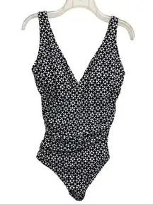 LL BEAN one piece swimsuit crossover front geometric size 12 Regular UPF 50+