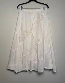 Vintage white Flowy Long Skirt 