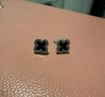 New Clover Leaf Black Stone