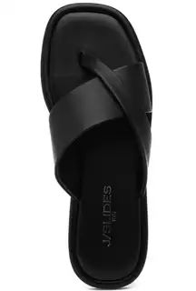 Brand New leather J slides size 7 1/2