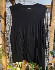 MICHAEL Michal Kors Black/ Leopard Sleeves Women's Sweater 2X