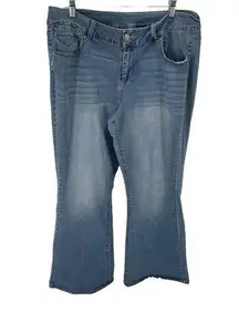 Lane Bryant Women's boot Cut Slim Leg Denim Size 16