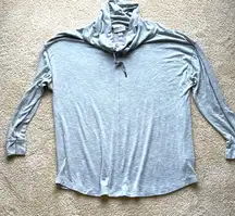 Like new - super soft‎ cowl neck top
