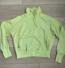 Old Navy Active Pullover Top