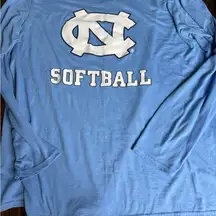 UNC Softball Long Sleeve Shirt XL‎
