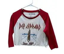 Def Leppard Cropped Band Tee size XL