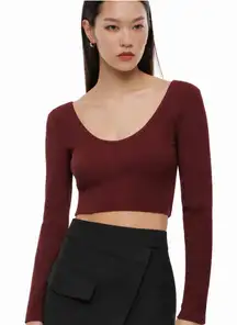 Aritzia Babaton Sculpt Knit Scoopneck Longsleeve – Burgundy Maroon  – Size M