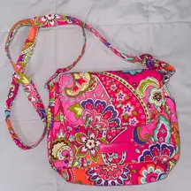 Vera Bradley  Pink Floral Print Quilted Crossbody Messenger Bag Purse