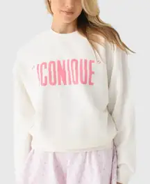 NEW CLARE V. iconique long sleeve sweatshirt in white with peony letters small