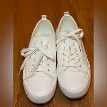 Levi Strauss &‎ company converse style sneakers size 7.5 /38.5