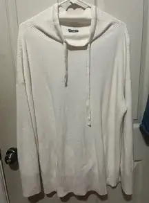 Talbots nwt cream size large cow neck sweater