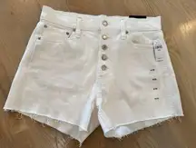 Gap  3 1/2 inch high rise button up white shorts size 8