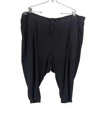 Torrid size 5 capri joggers‎