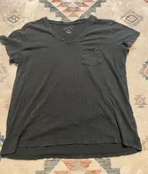 Universal Thread T-Shirt