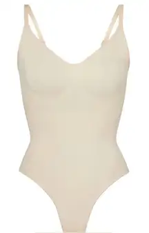 Skims Shapewear Seamless Sculpt  Thong Bodysuit Sand Size XS ‎ NWOB