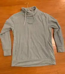 Columbia Sweatshirt