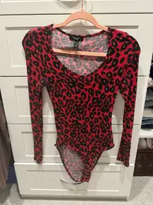 New Look Red Cheetah Print Long sleeve Bodysuit