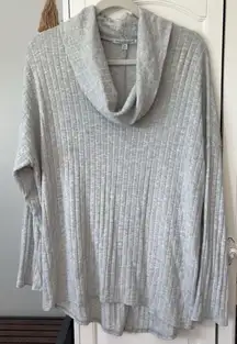 Green Envelope Gray Cowl Neck Sweater with Ribbed Texture