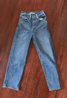 Levi’s Ribcage Jeans