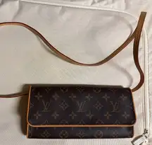 Louis Vuitton Monogram Pochette Twin GM Purse