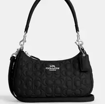 Black Teri Shoulder Bag In Signature Leather