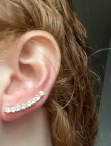 Claire’s Faux diamond earring.