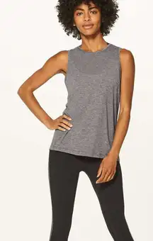 Lululemon Box It Out Tank Heathered Grey Size 6 Gym Muscle Tank Relaxed Fit