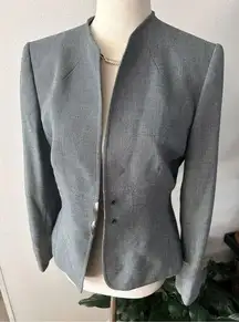 Tahari  gray blazer fancy classy work blazer size 4p