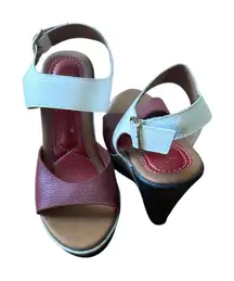 Elegant Two-Tone Sandals