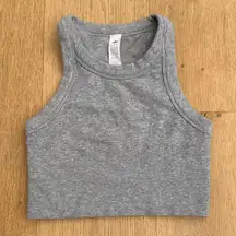 Alo Yoga - Seamless Delight High Neck Bra Tank in Gray