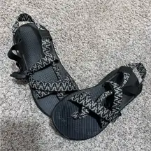 Chacos Super cute black