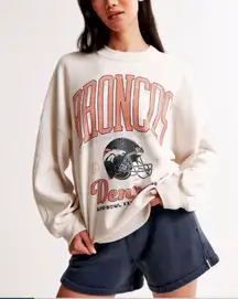Abercrombie NFL Crewneck