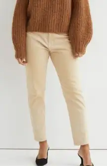 H&M Beige Mom Ankle High Waist Beige
Pants(Size 8)