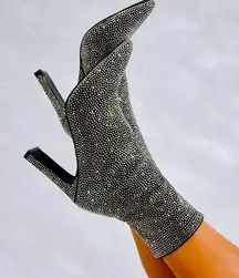 BILLINI- BRITTANY BLACK SATIN-RHINESTONE BOOTIE SIZE 6