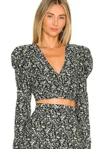 MINKPINK REVOLVE‎ Rivera V Neck Ruched Top in Multi NWT Size M Floral Black