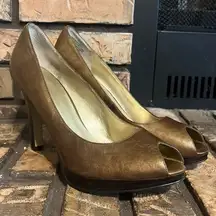 Nine West Francisco Pumps‎ Metallic Brown Size 9.5