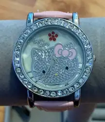 Old‎ Hello Kiitty Watch