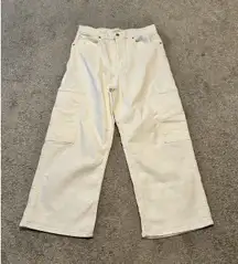 Levis Womens Size 30 White/cream High Waisted‎ Wide Leg Crop Utility Cargo Jeans