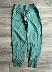 Good life light weight jogger pants