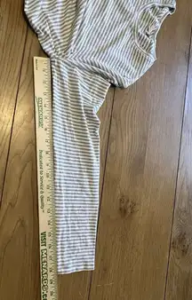 Vineyard Vines Women Size Medium Top Cotton Blend Long Sleeve Stripe Shirt Knot‎