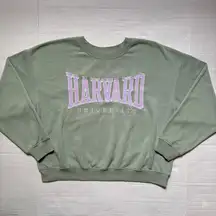 - Women’s Harvard University Crewneck Large